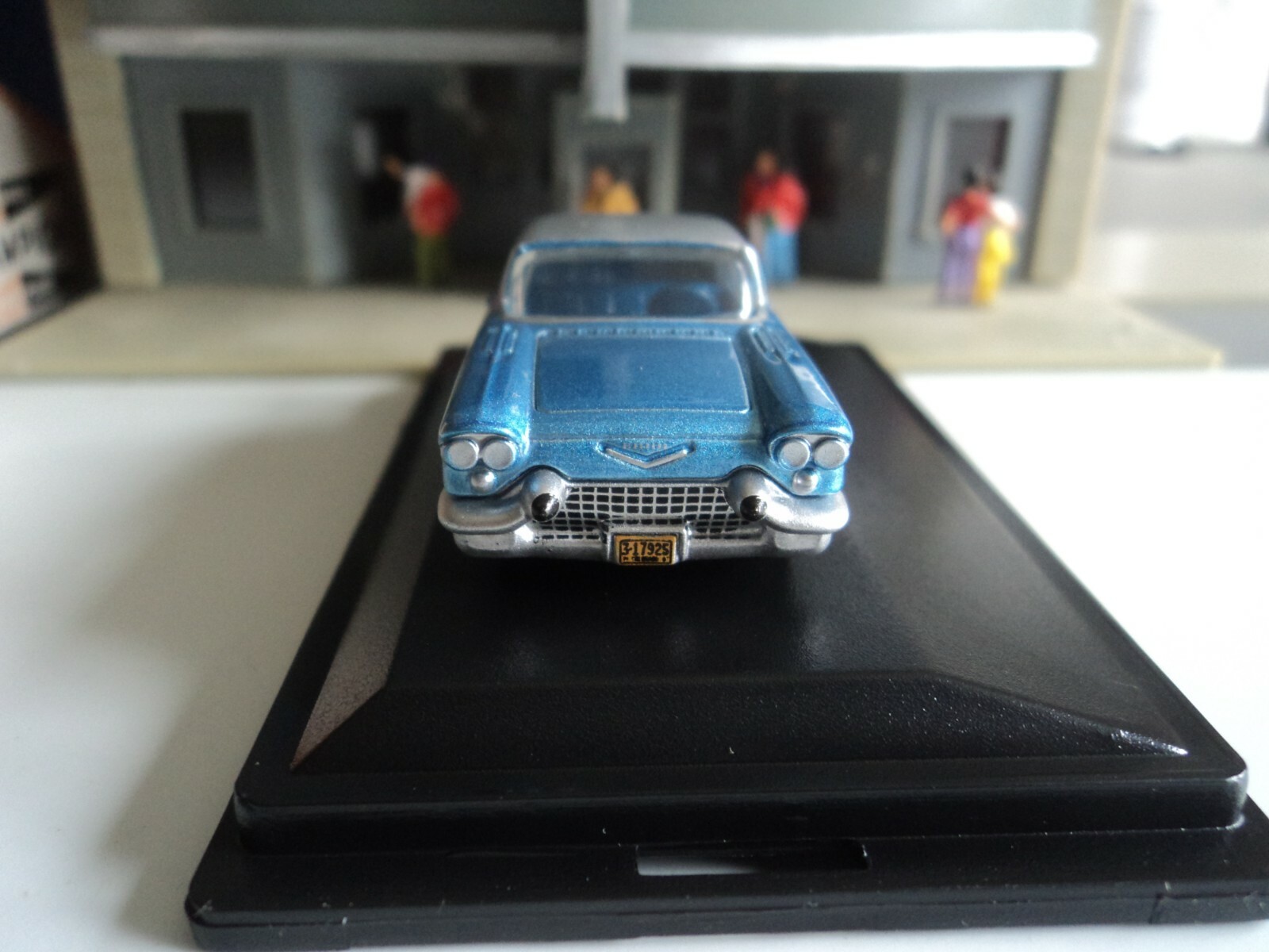 Oxford 1957 CADILLAC ELDORADO HARD TOP Blue 1/87 HO diecast car GM