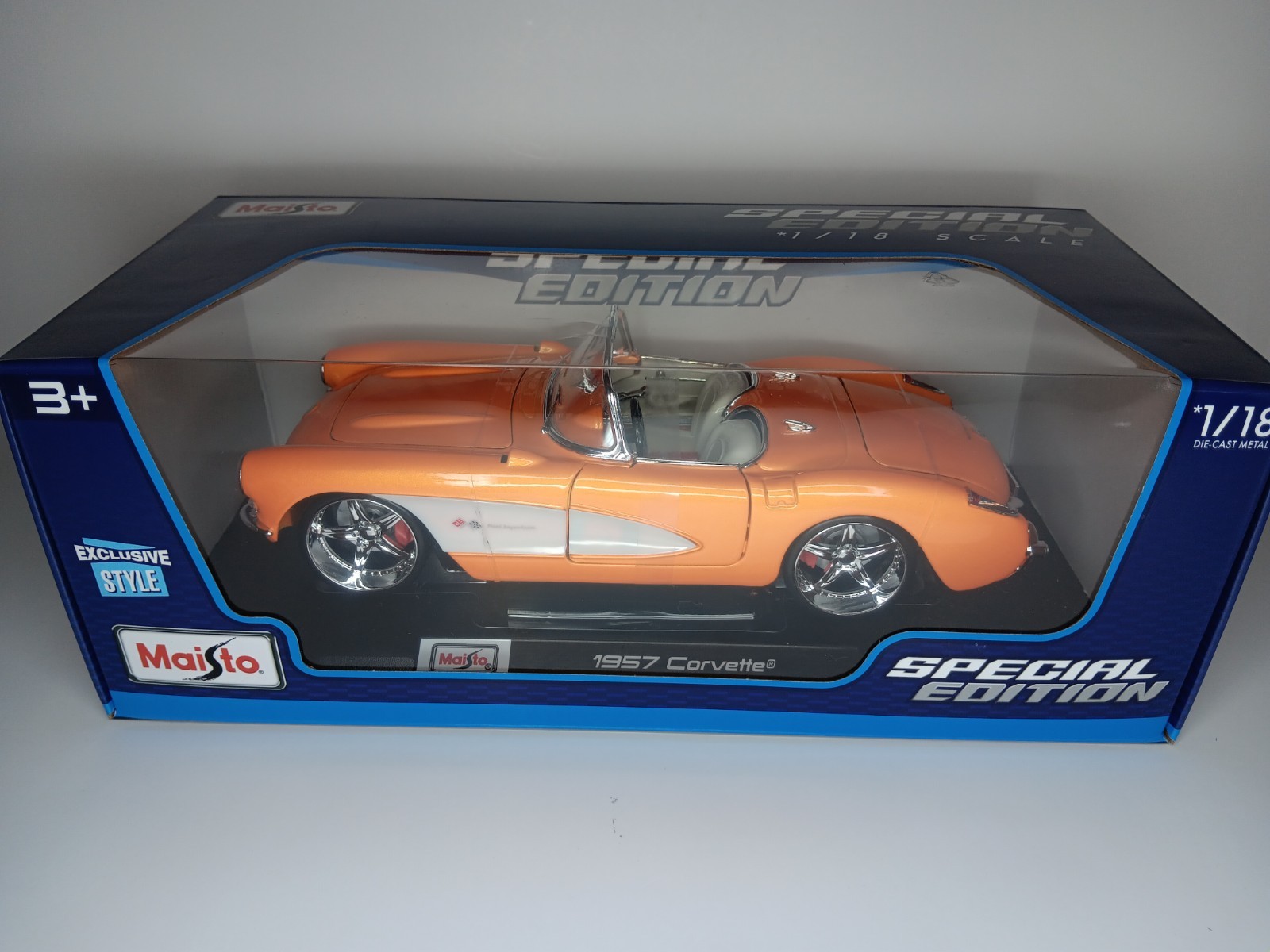1957 Corvette 1:18 Maisto Exclusive Style Special Edition – Orange
