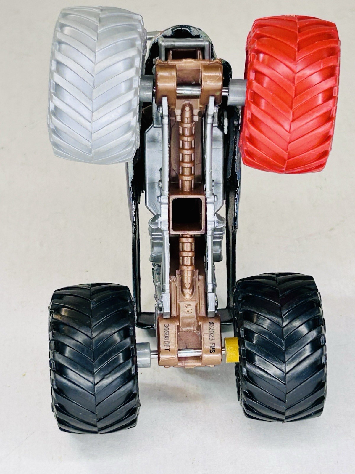 Monster Jam Pirates Curse Phased Out Spin Master 1/64 Multi Color Tires READ