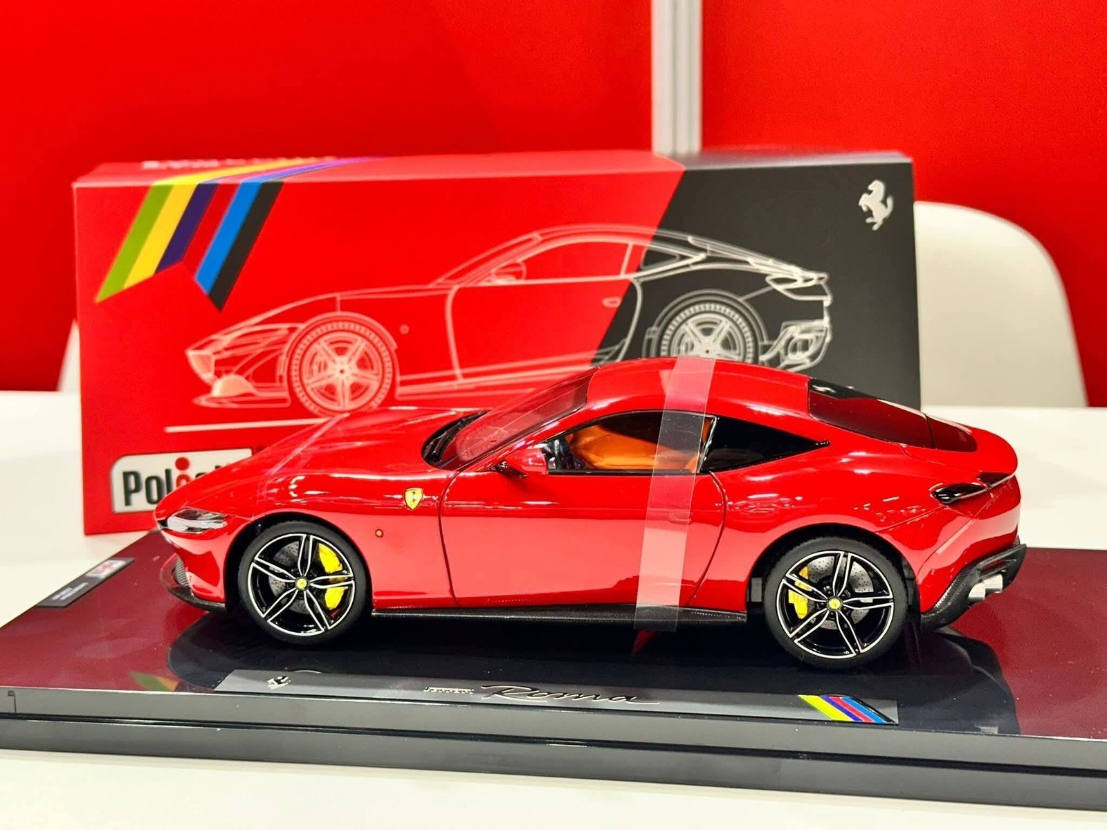 2019 Ferrari Roma Rosso Corsa 322 Red in 1:18 scale w/showcase Individually Num