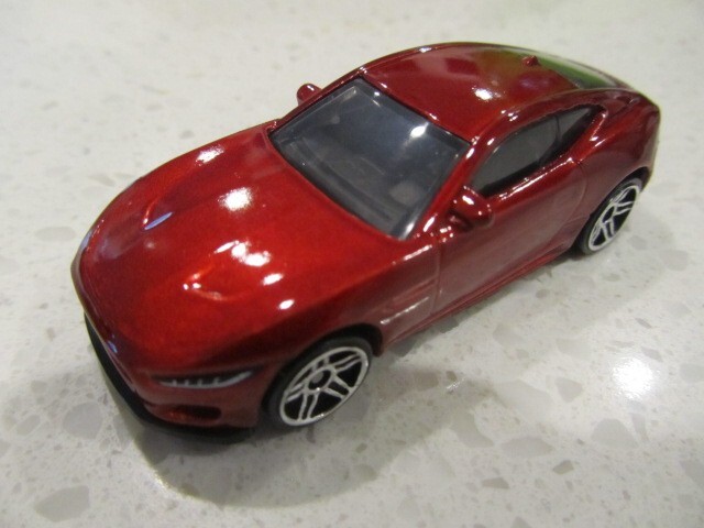 2020 Hot Wheels ’20 Jaguar F-Type HW Motor Show Red Diecast 1:64 Toy Race Car