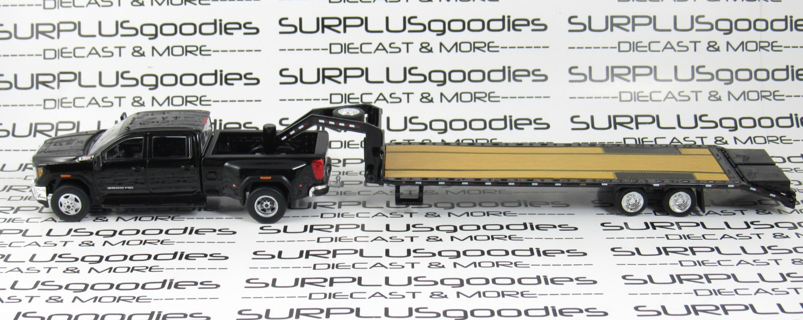 Greenlight Black 2022 GMC SIERRA 3500 DENALI Dually Pickup w/Gooseneck Trailer
