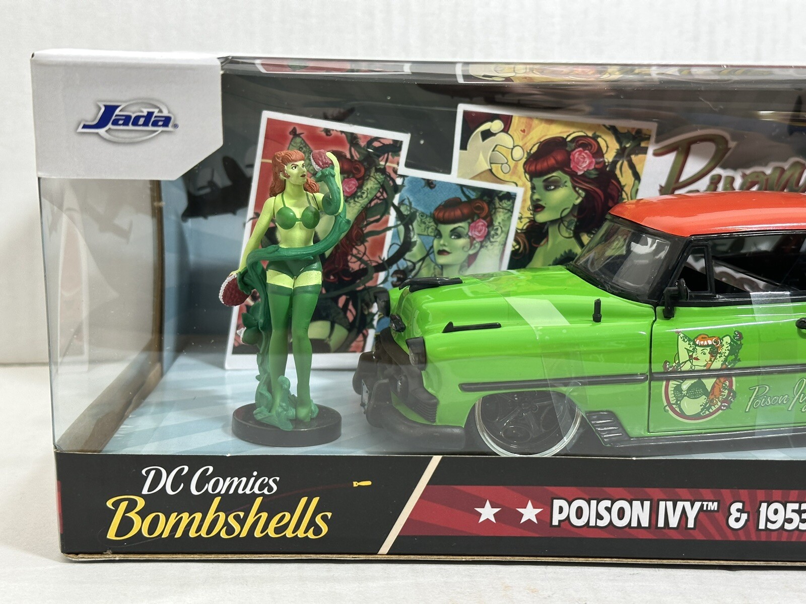 JADA 30455 DC COMICS BOMBSHELLS POISON IVY 1953 CHEVY BEL AIR 1:24 W / FIGURE 82