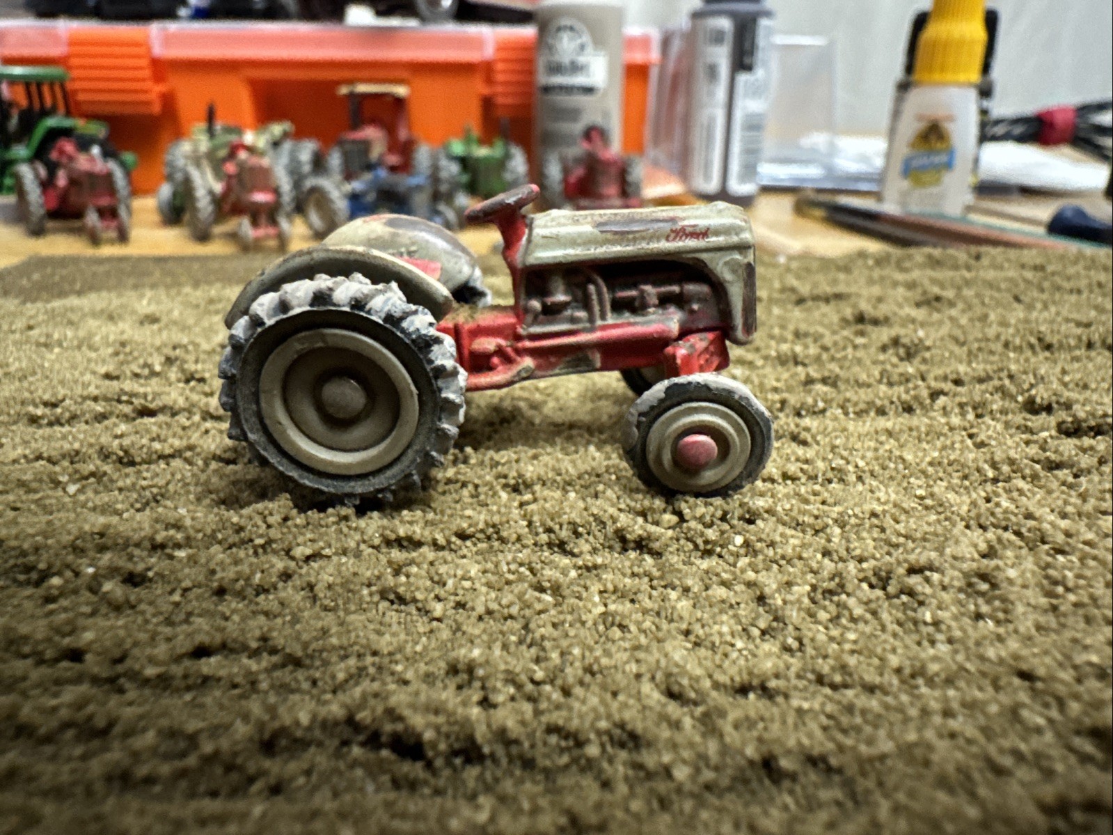 1940s Ford Model 8N Tractor. 1:64 Weathered Rusty Farm Used.
