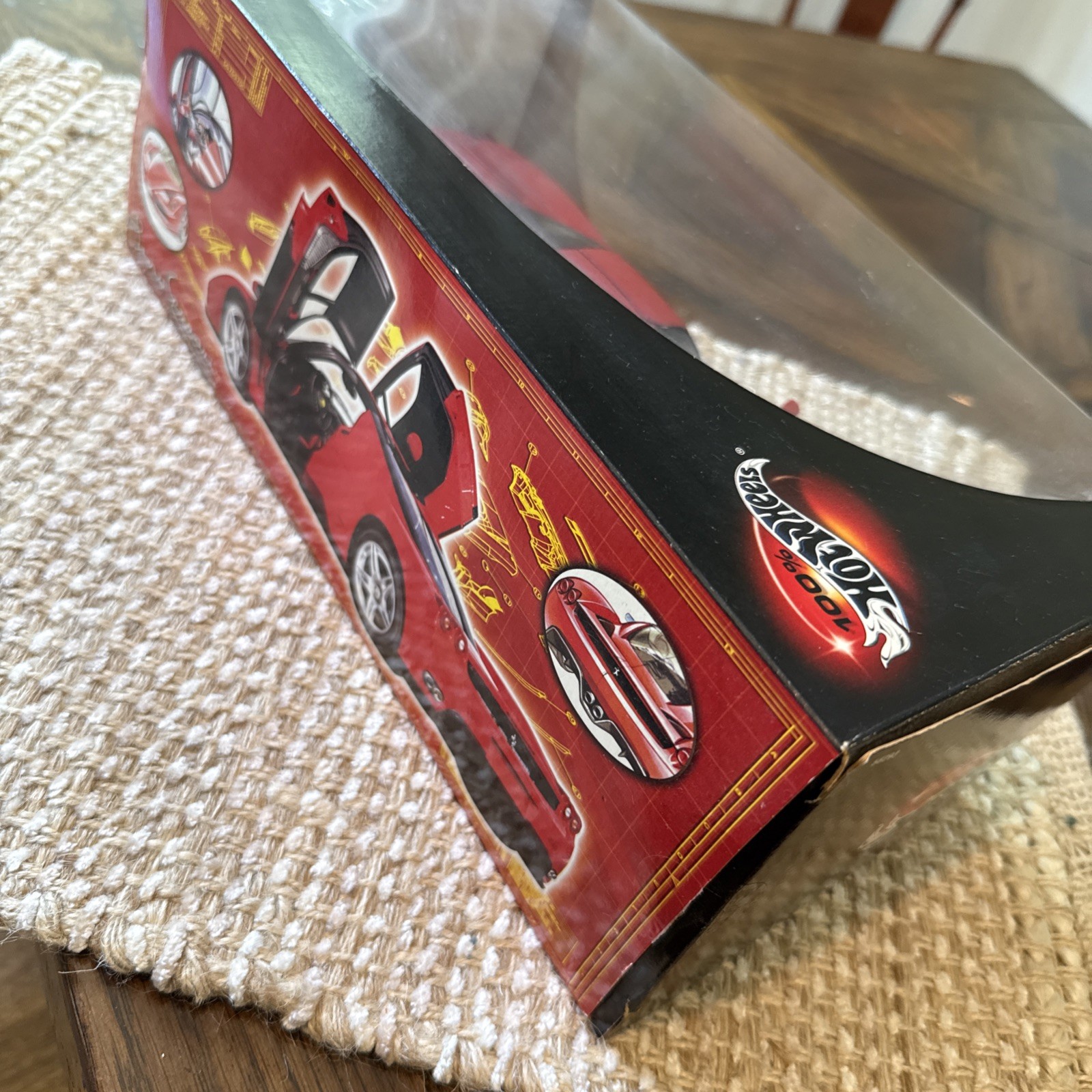 2002 100% Hot Wheels RED ENZO FERRARI 1:18 Scale NIB SEALED !RARE!