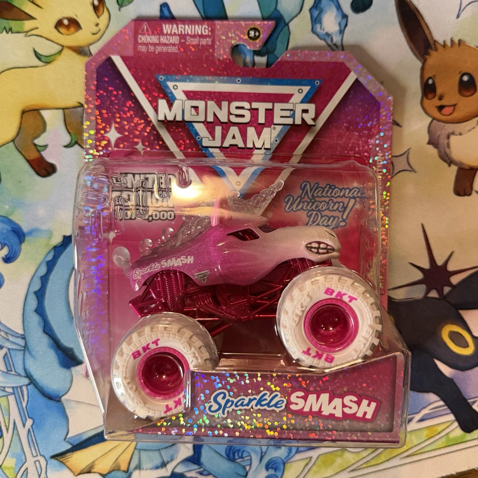 SPARKLE SMASH NATIONAL UNICORN DAY MONSTER JAM LIMITED EDITION 1 OF 5000 1/64