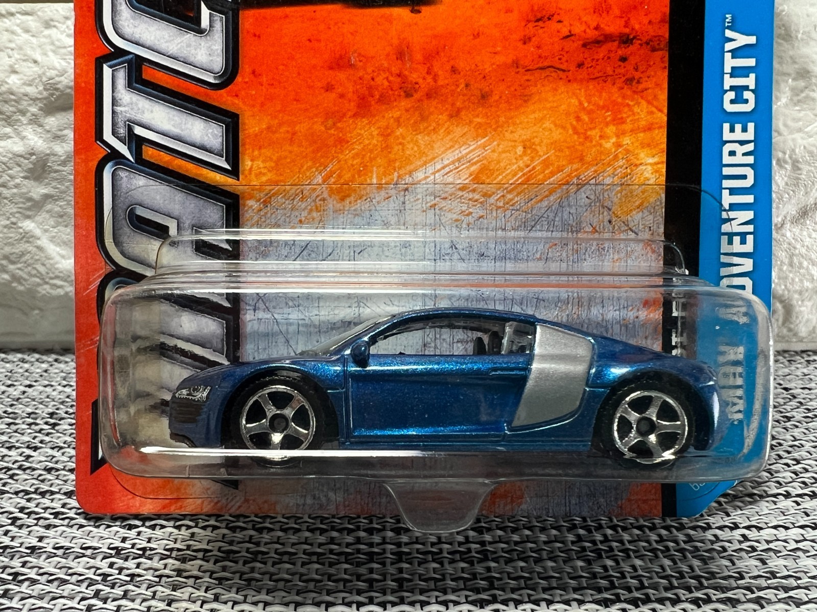 Matchbox MBX Adventure City Audi R8 63 of 120 60 Years Anniv. Blue