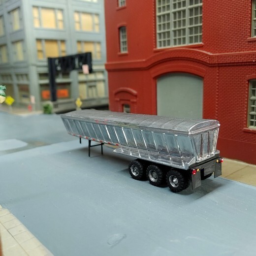 1/87 HO Scale Custom Built 3D Printed Chrome Triaxle Flowboy Dump Trailers.