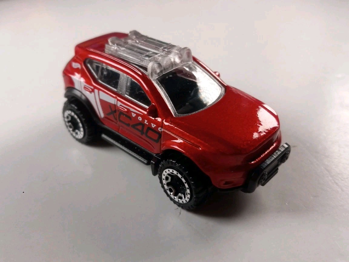 2024 Hot Wheels Kroger Exclusive Volvo XC 40 Recharge 4×4 Off-Road New Loose