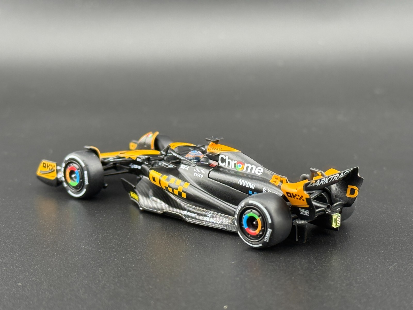 Mini GT McLaren MCL60 #81 Oscar Piastri 2023 F1 Japan GP 3rd Place #768 1/64