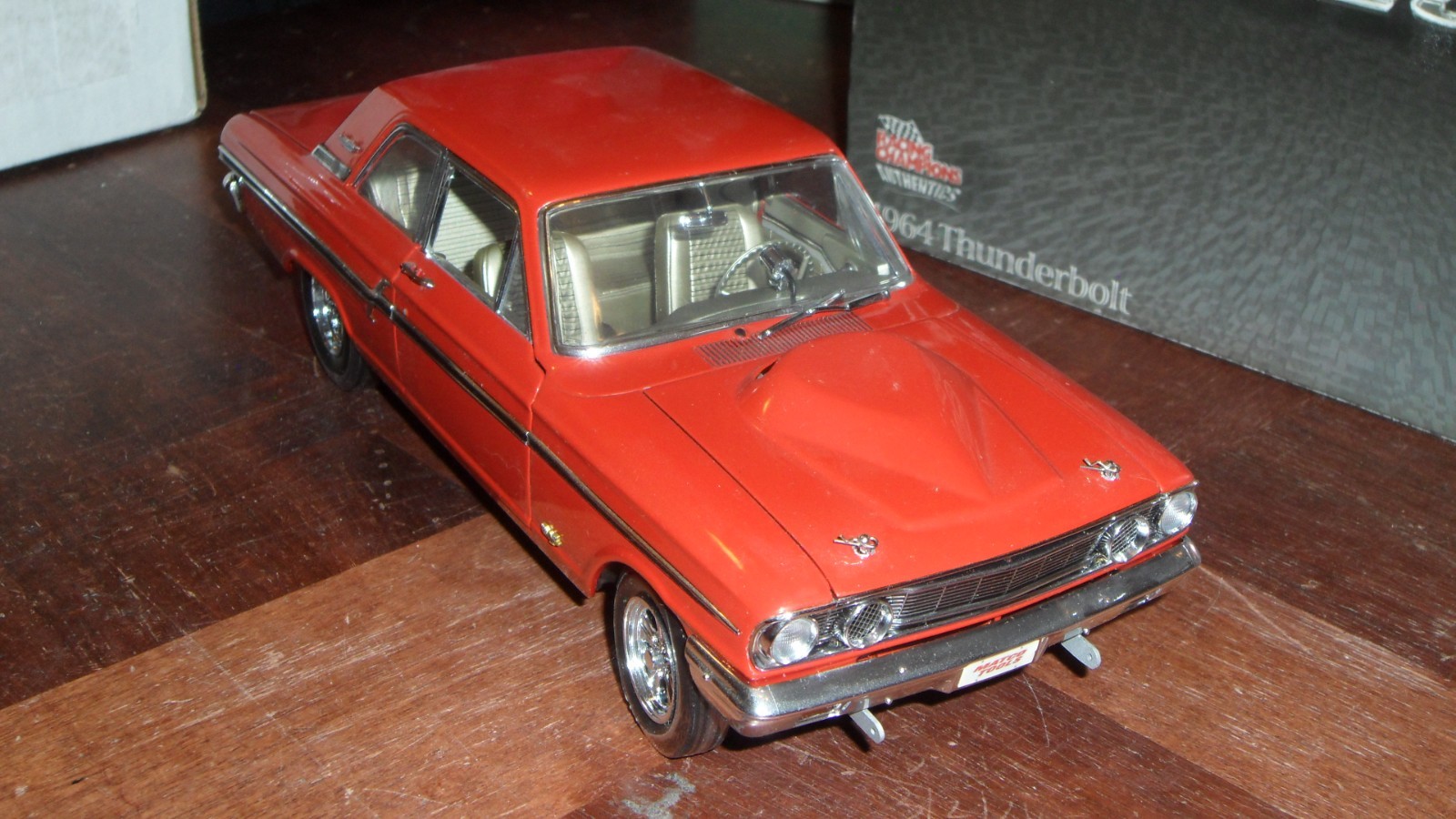 Matco Tools 1:18 1964 Ford Thunderbolt Racing Champions Authentics Muscle Car