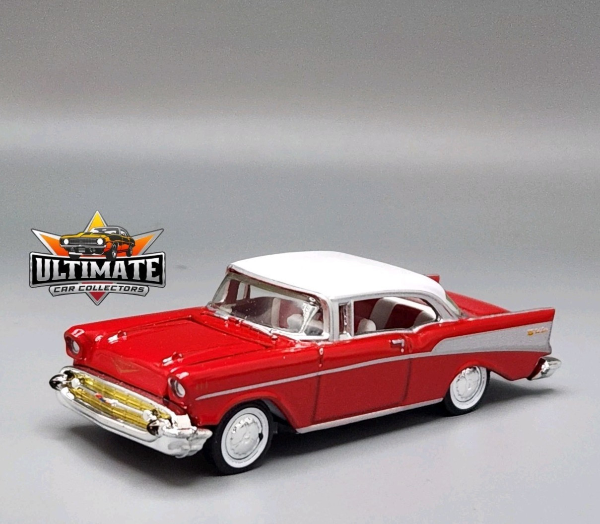1957 57 Chevrolet Bel Air Collectible 1/64 Scale Diecast Model Collector Car