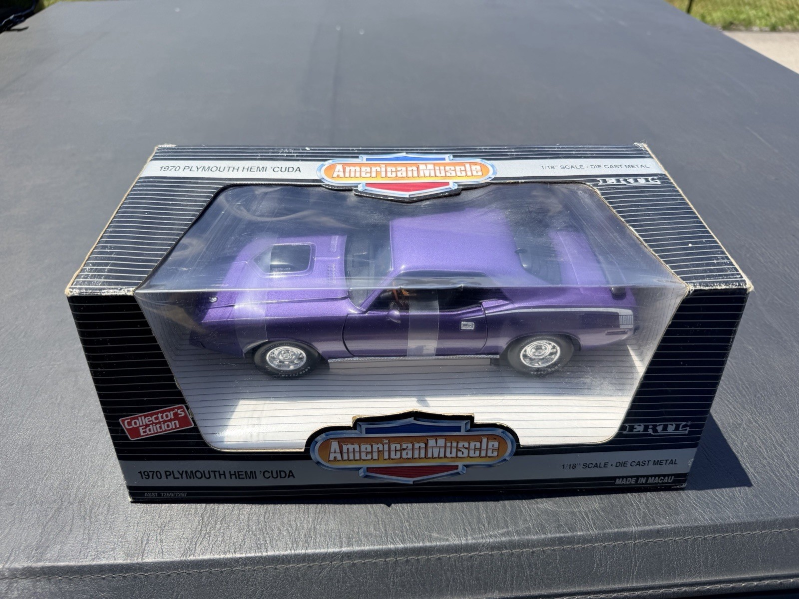 ERTL American Muscle – Purple – 1970 Plymouth Hemi CUDA 1/18- New Die Cast Metal