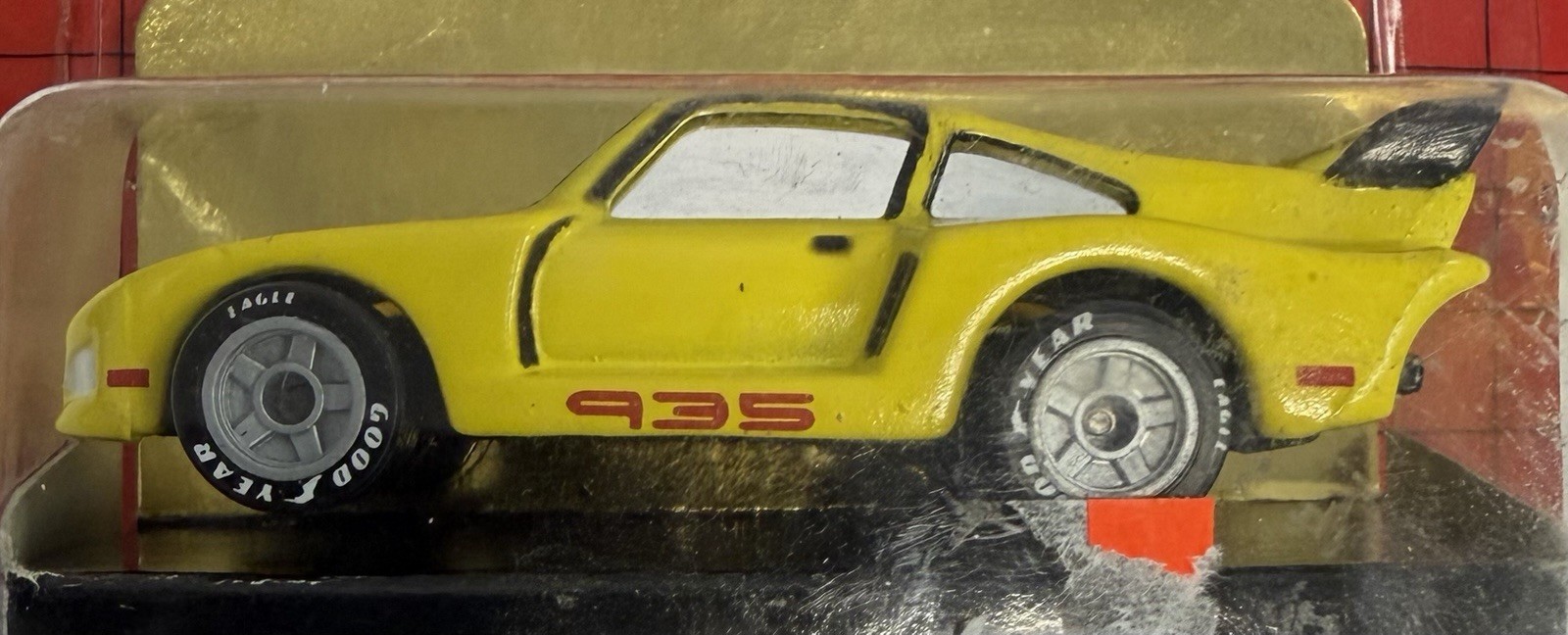 Matchbox World Class Collectors’ Limited Edition Porsche 935 Yellow #22 Vintage