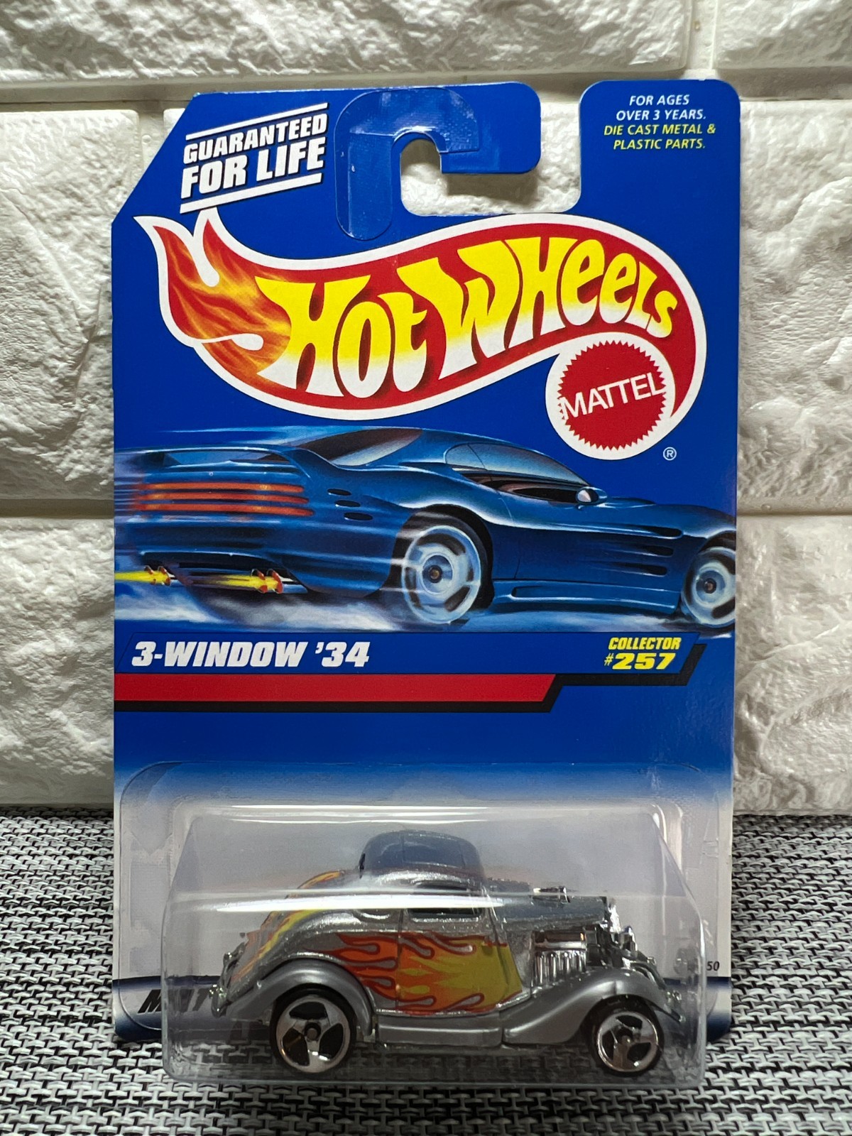 Hot Wheels 3-Window ’34 Collector #257 Silver