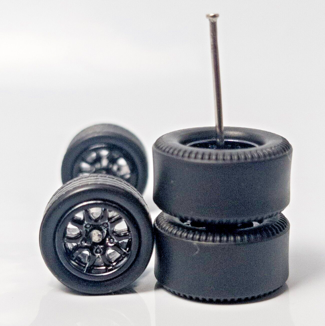 Muscle Car Long Axle – Black 10 spoke Drag Slicks – 10mm/12mm for Hot Wheels