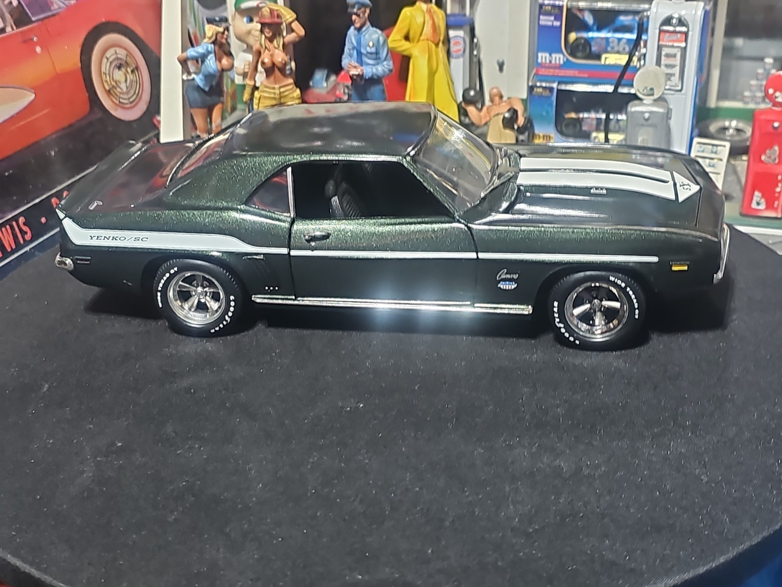 VINTAGE ERTL SUPERCAR YENKO 427 CAMARO SYC Fathom Green Limited Edition