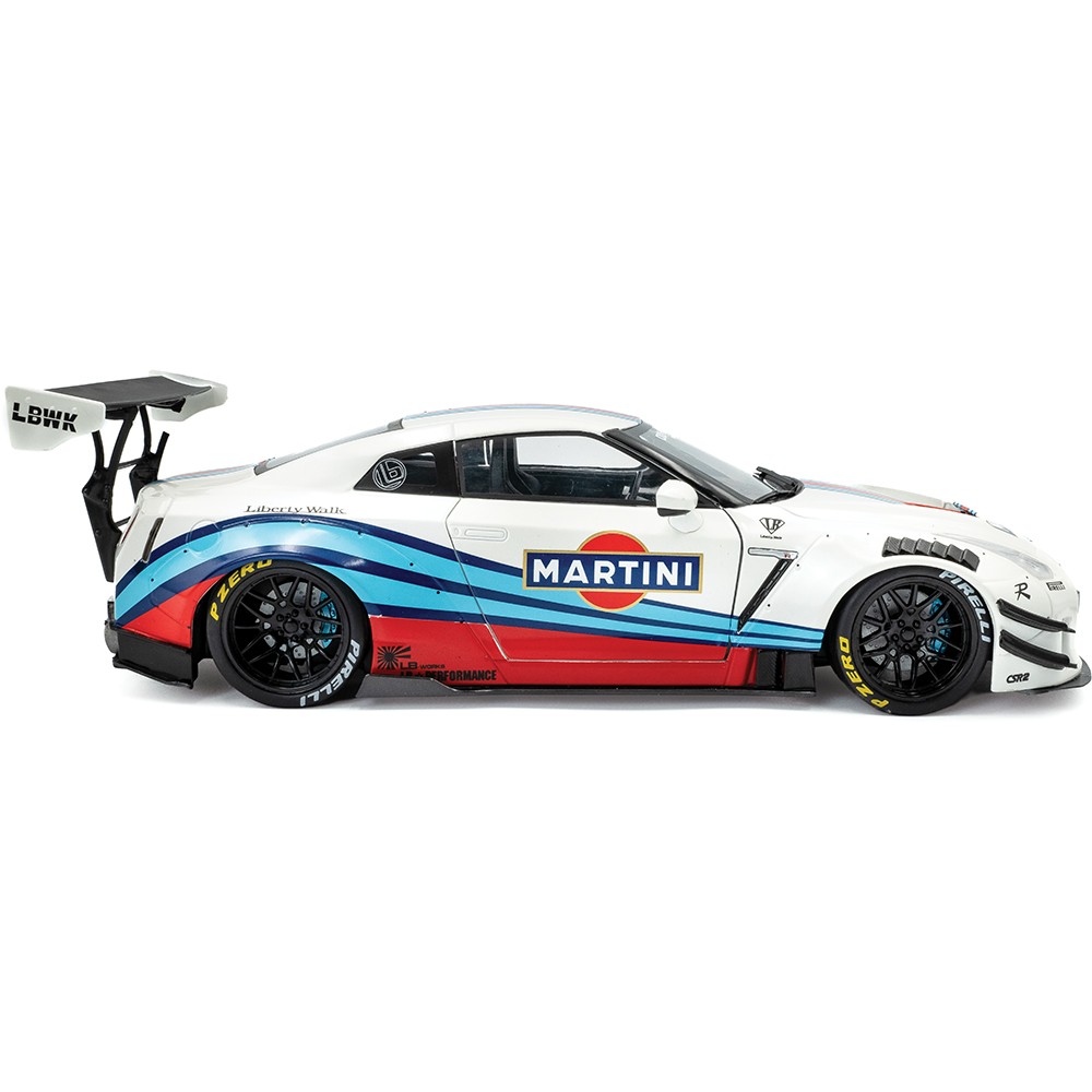 2024 Nissan GT-R (R35) W/ Liberty Walk Body Kit 2.0 M