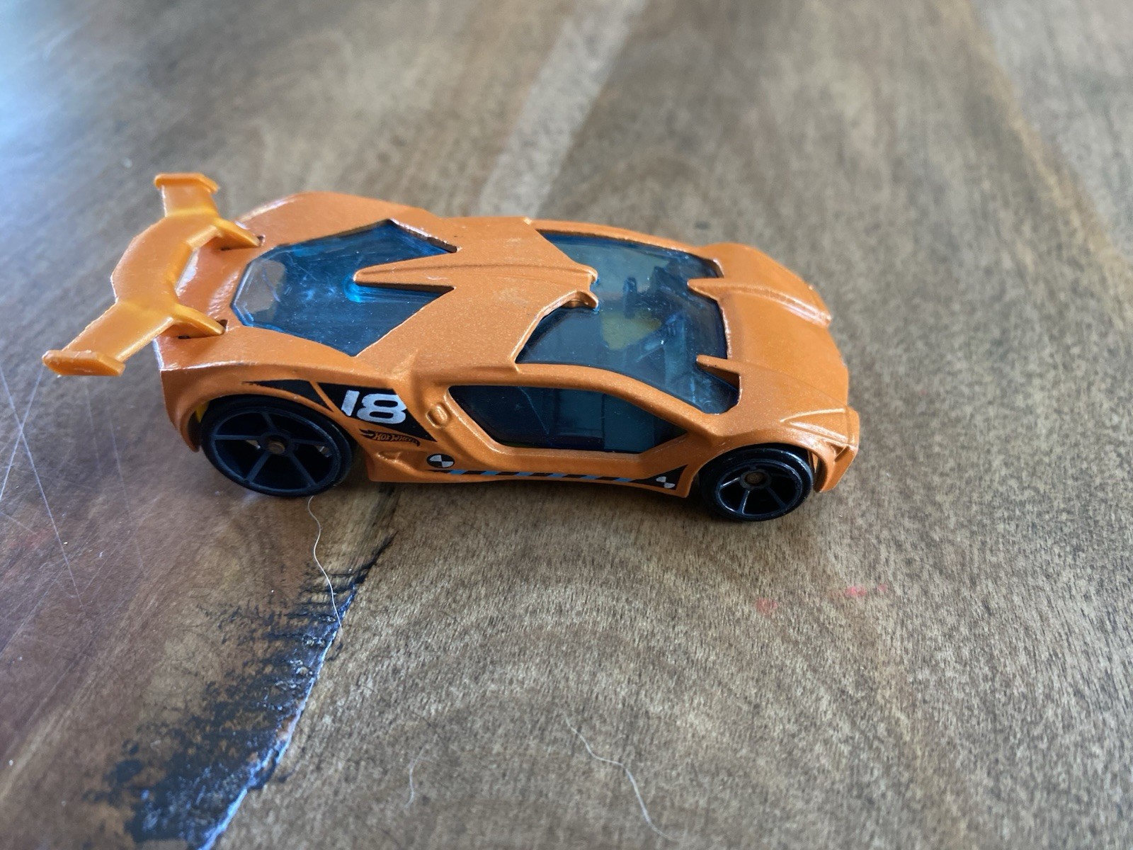 Hot Wheels & Licensed Diecast Lot Batman Superman Star Wars Marvel 20+ Cars