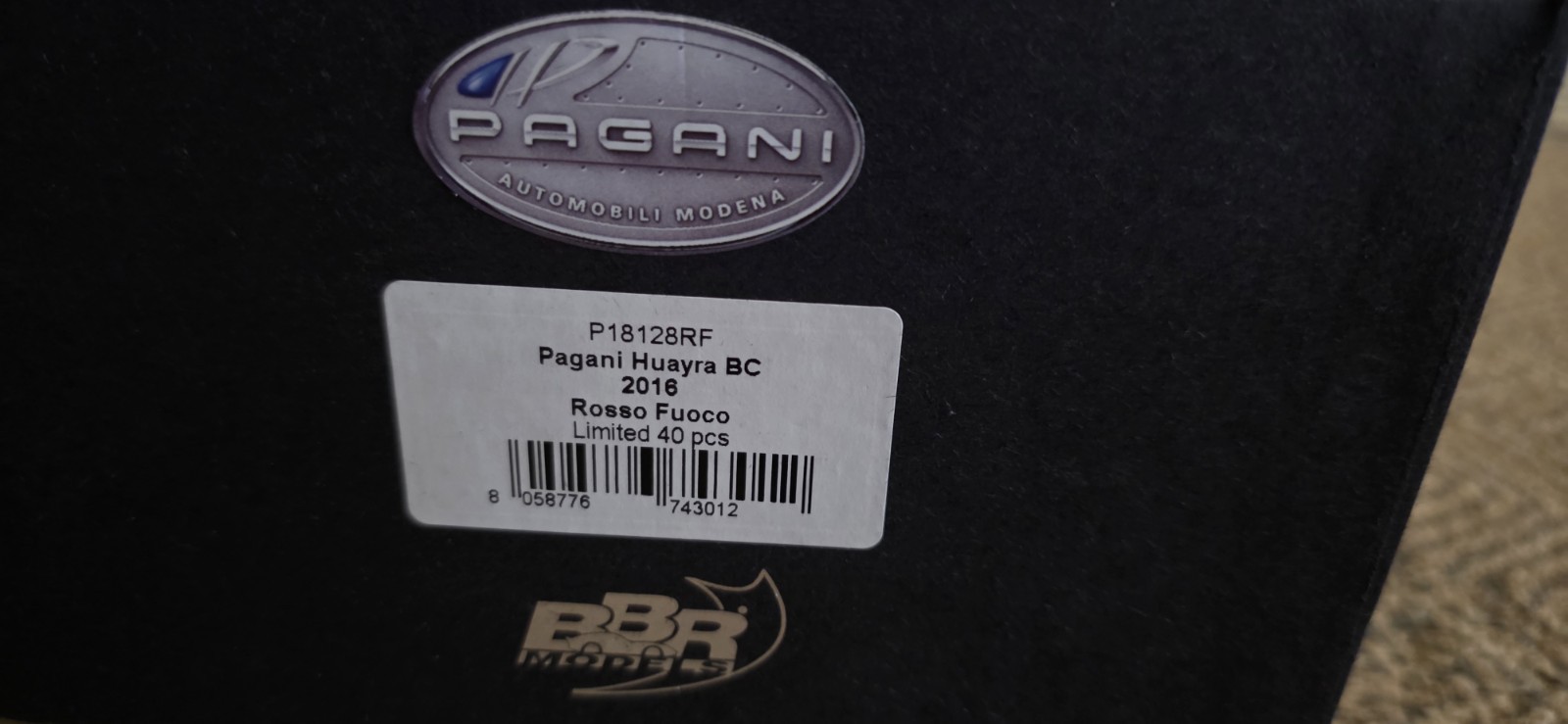 1/18 BBR PAGANI HUAYRA BC COLOR ROOSO FUOSO ( READ INFO)