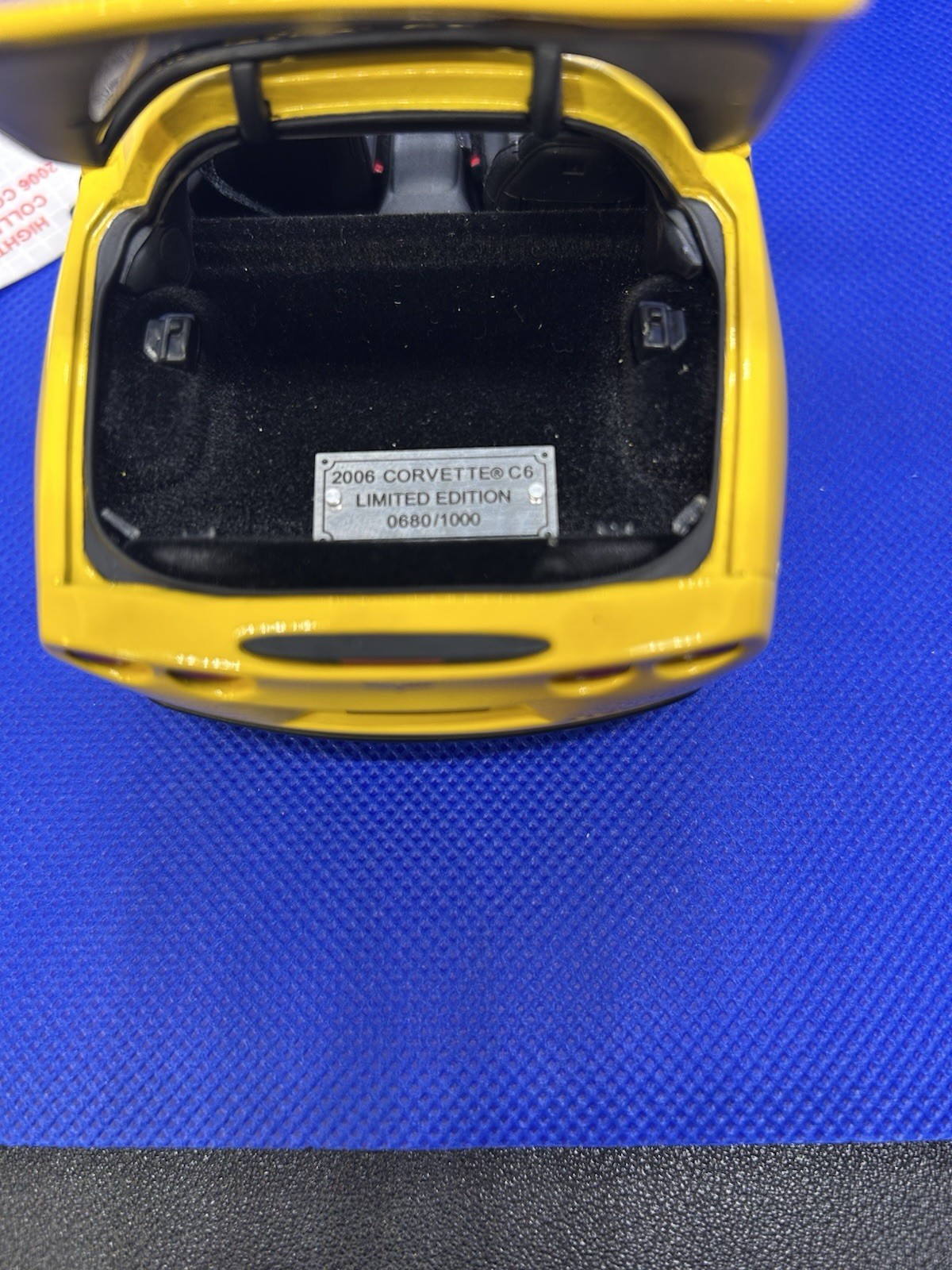Franklin Mint 2006 Corvette C6 LE 680/1000 S11E150