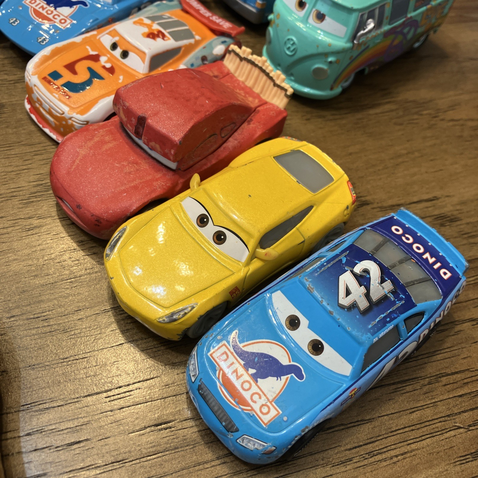Lot of 24 – Disney Pixar Mattel Cars Diecast Pullback Plastic Various Characters