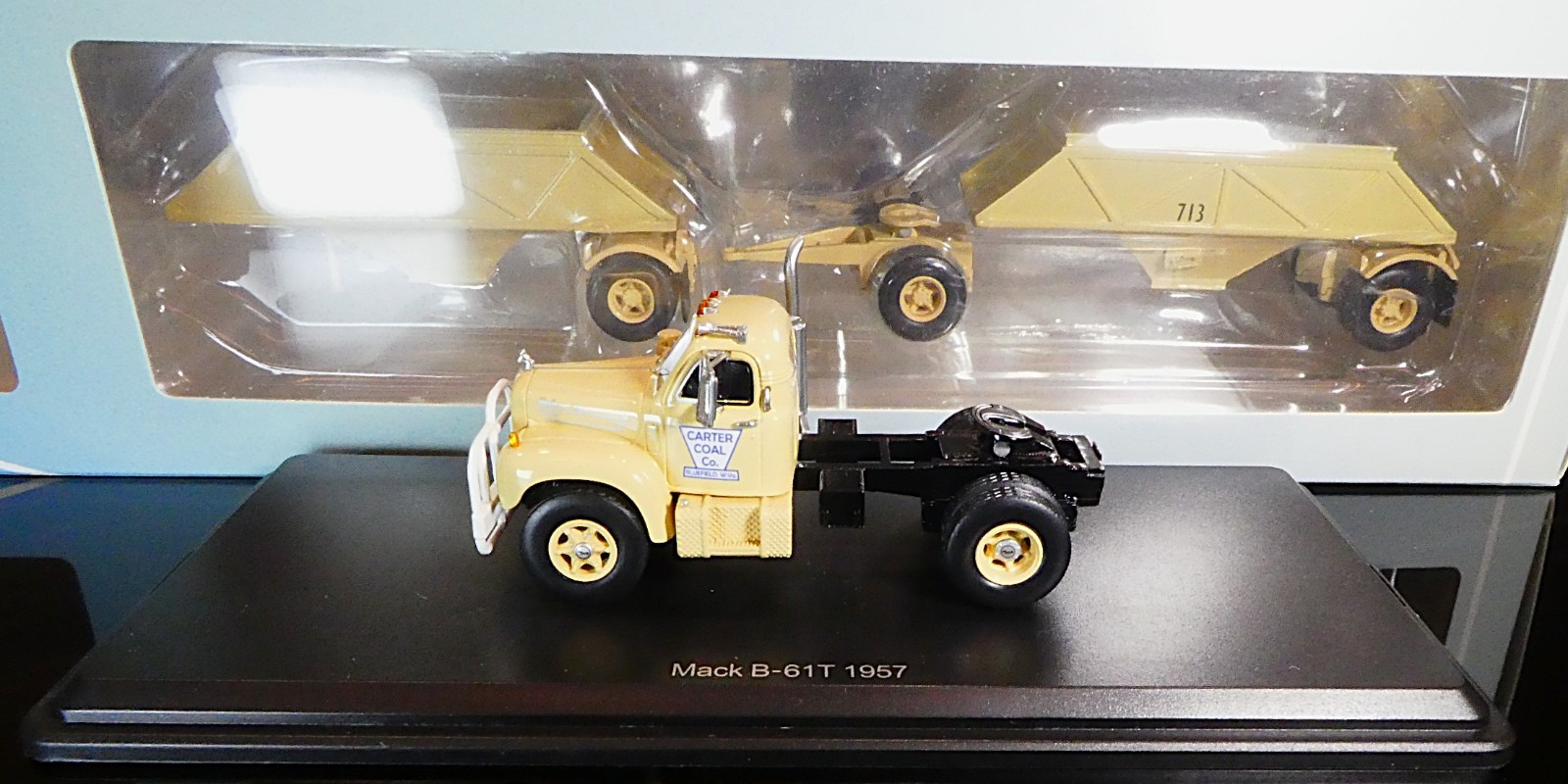 CHOSE MACK B-61T SWB Semi tractor truck bottom dump trailer NEO RESIN 1/64 n DCP