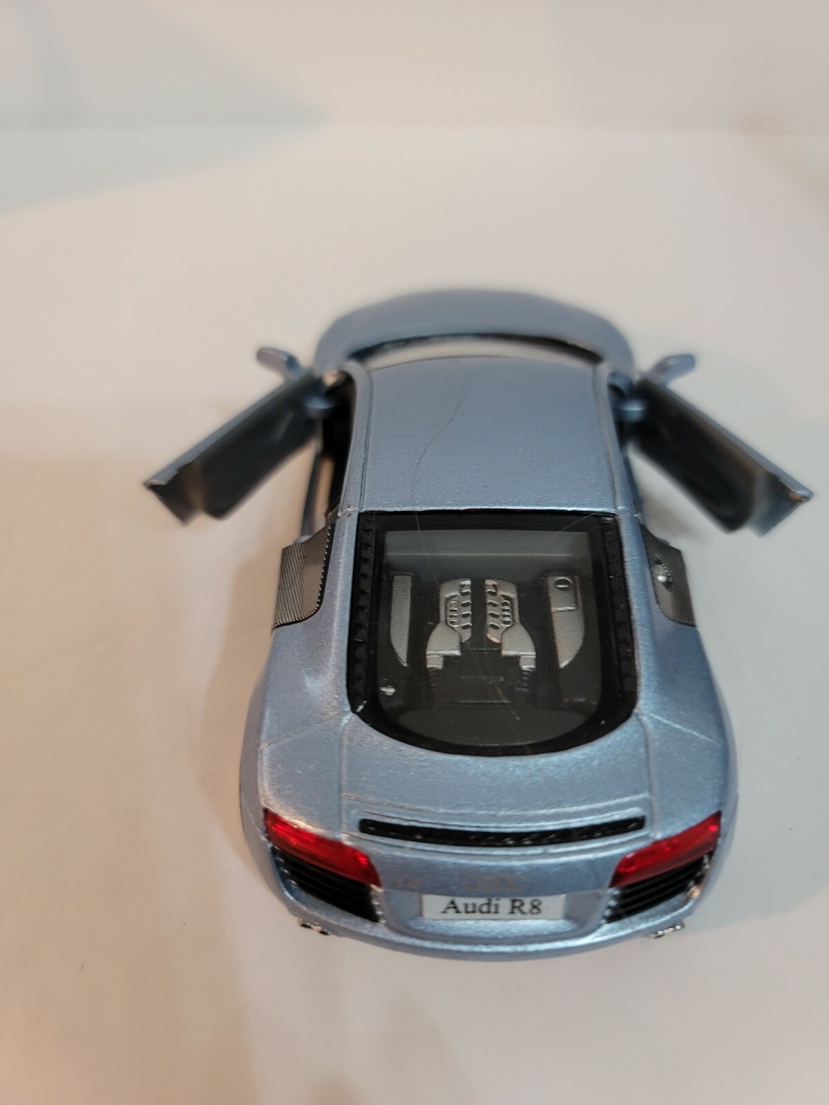 Kinsmart 5″ 5315D Audi R8 Diecast Model Toy Car 1:36 – Lt Blue Pull Back