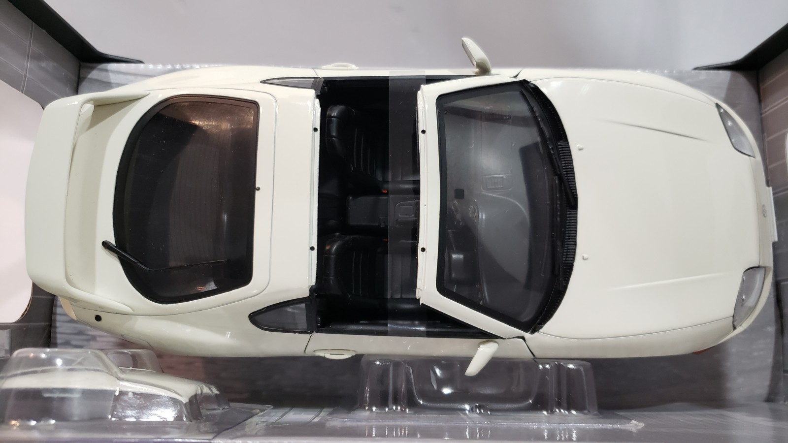 1/18 JDM Toyota Supra Targa MK4 1993 MKIV RH Drive Removable Top NEW S1807602