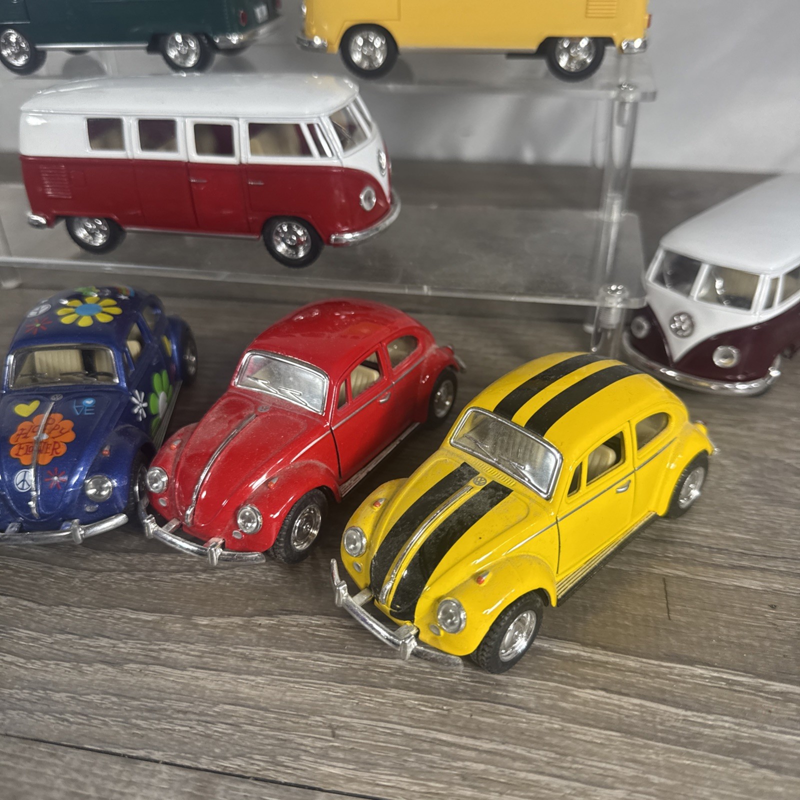 Kinsmart Volkswagen Classical Beetle And Bus Lot Of 12 Die Cast Plastic