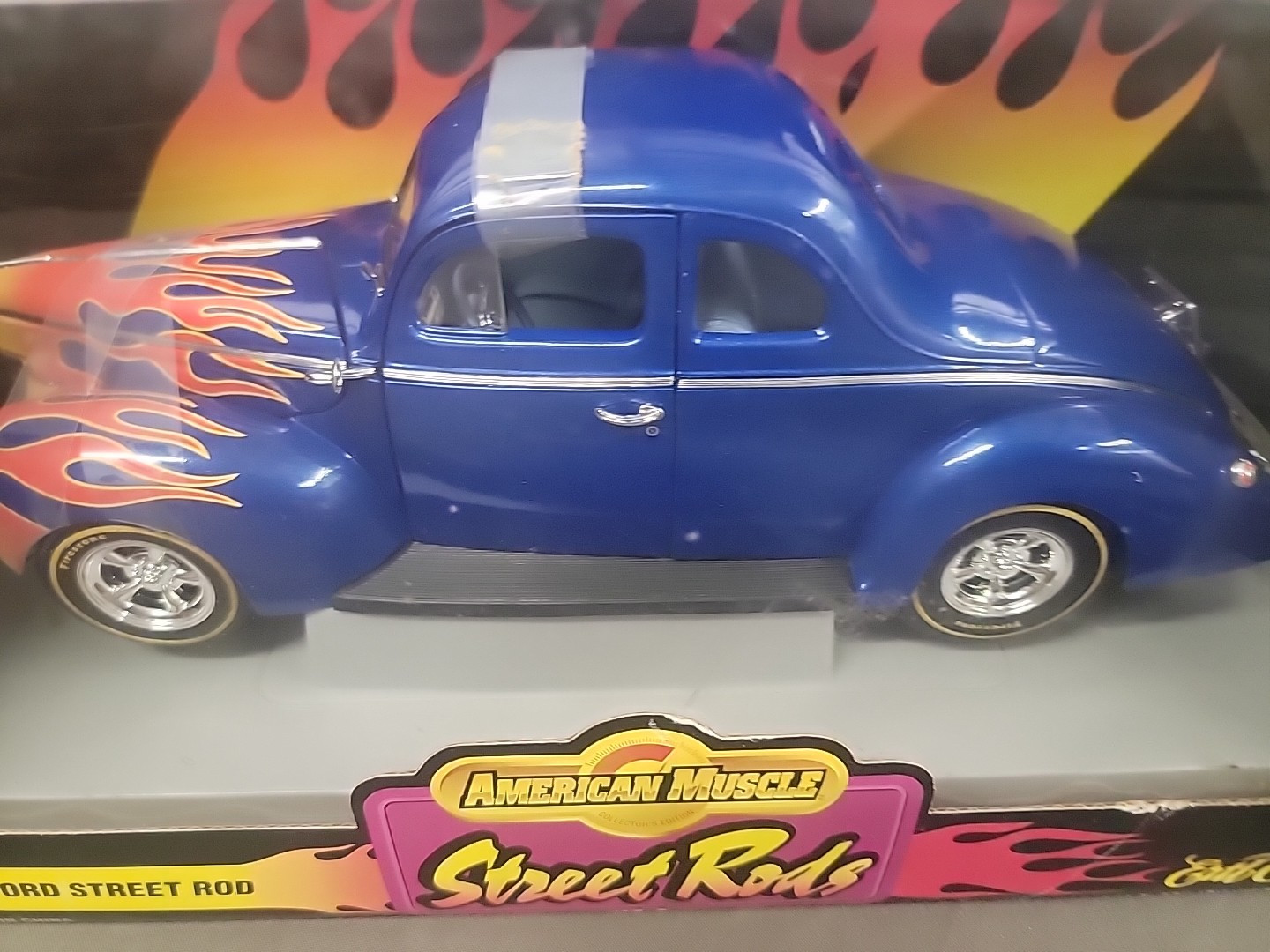 Ertl American Muscle Street Rods 1940 Ford Blue Coupe with Flames Diecast 1:18