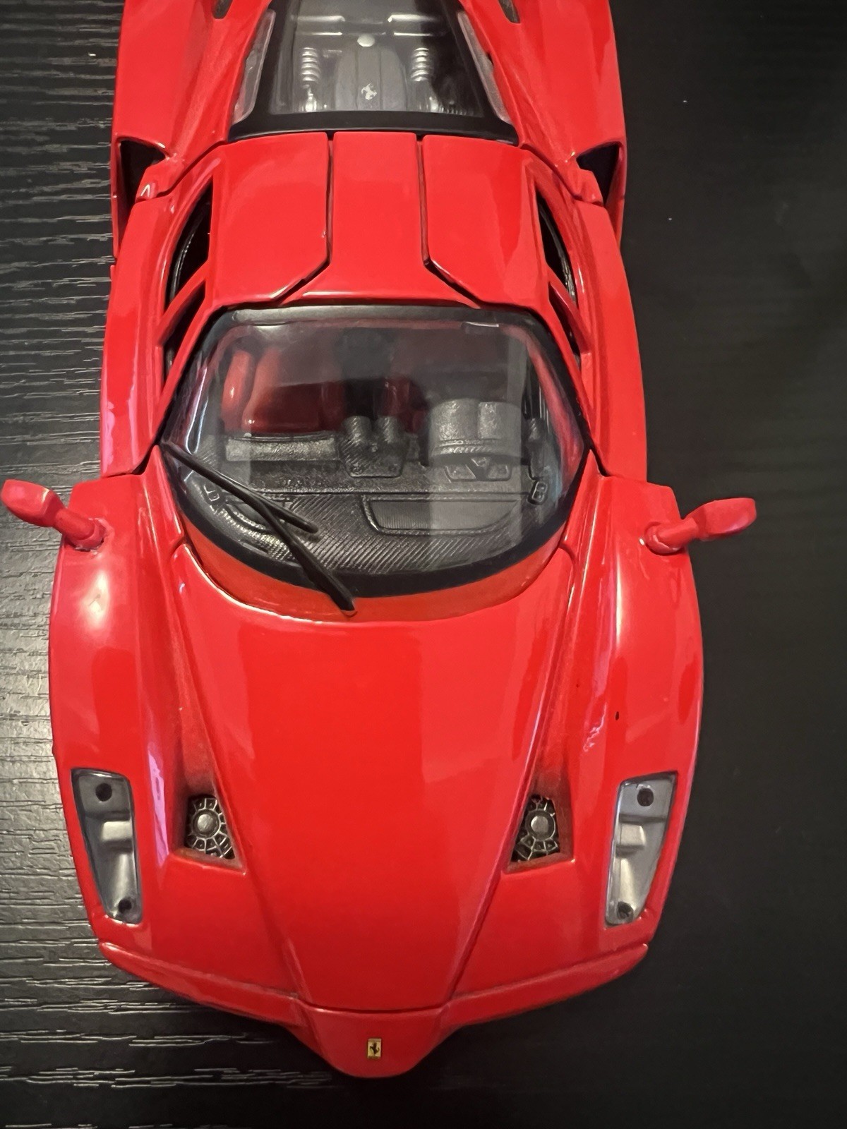 Red Enzo Ferrari 1:24 Scale Diecast Mode Car By Maisto Shipped From The USA