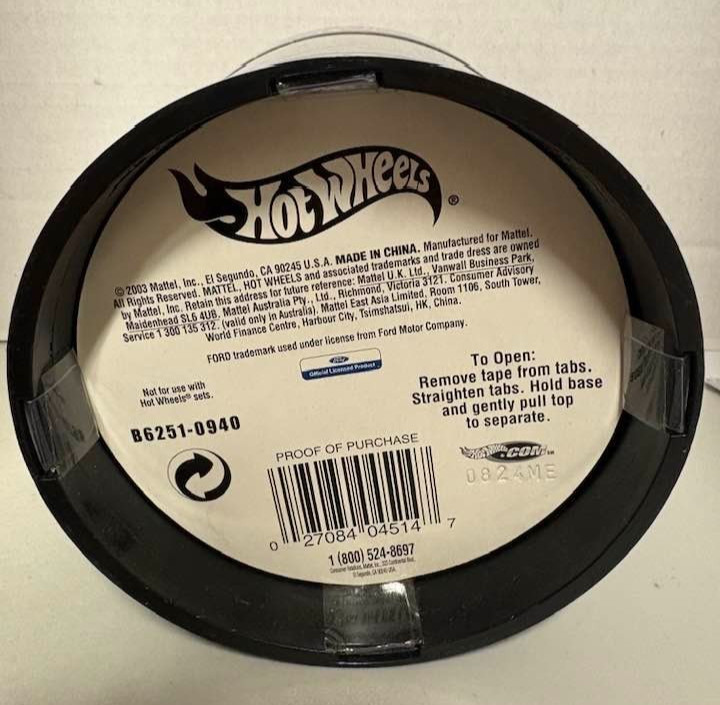 2003 Hot Wheels 1949 Ford Wagon Showcase Designer’s Choice Oil Can 1/15000