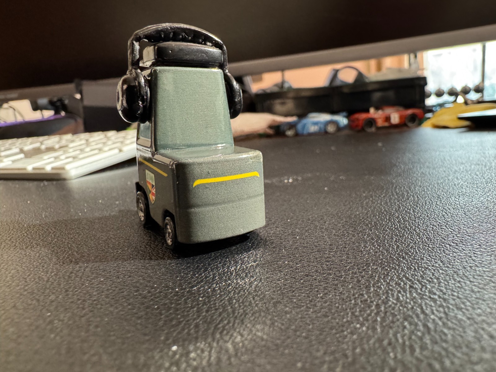 **CUSTOM** 1:55 Disney Pixar die cast- Lewis Hamilton’s Pitty (cancelled)