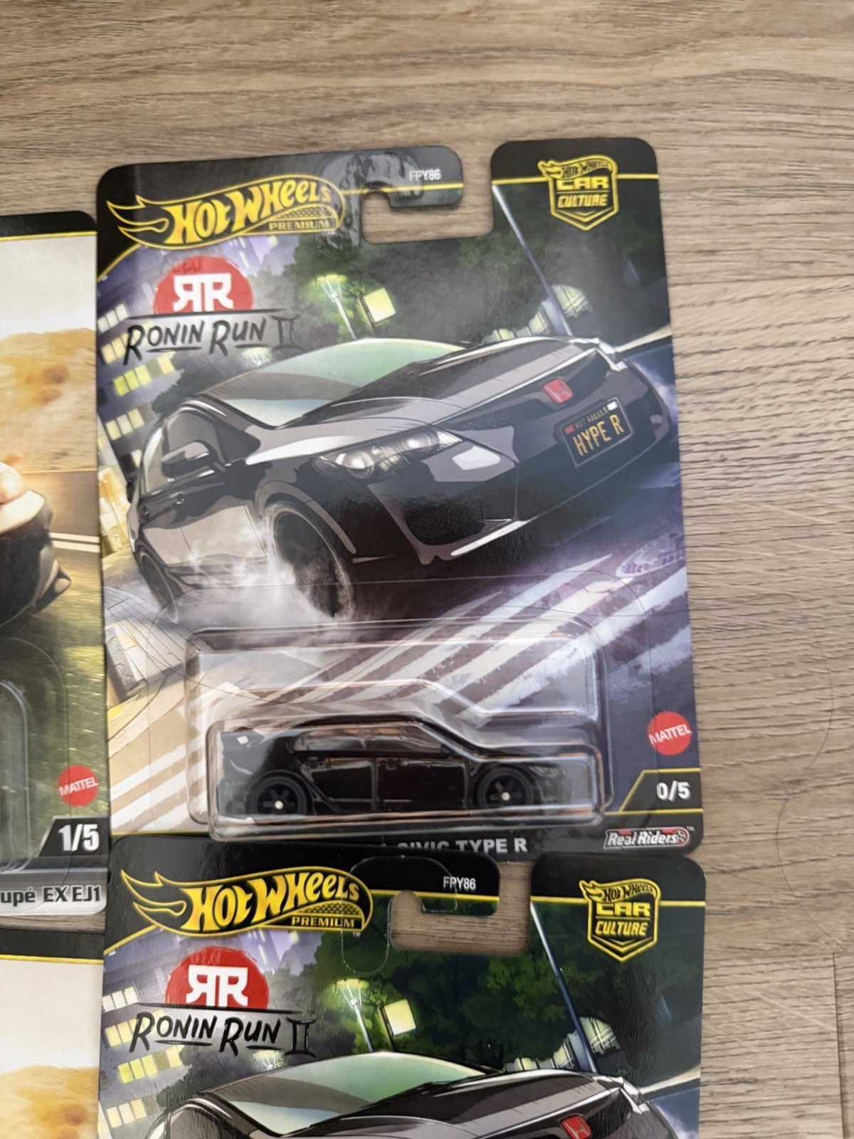 Hot Wheels Car Culture Ronin Run II 07 Honda Civic Type R Chase