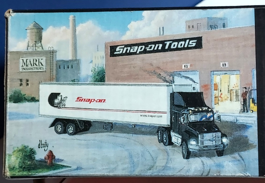 Snap-on Tools Ford Aeromax Tractor Trailer 1:36 Plastic New Original Packaging