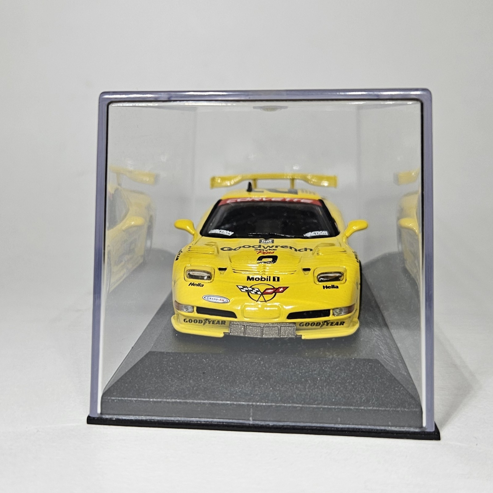 2001 CORVETTE C5-R #2 DAYTONA 24hrs WIN 1:43 ACTION Diecast C5R (1 of 3,312pcs)