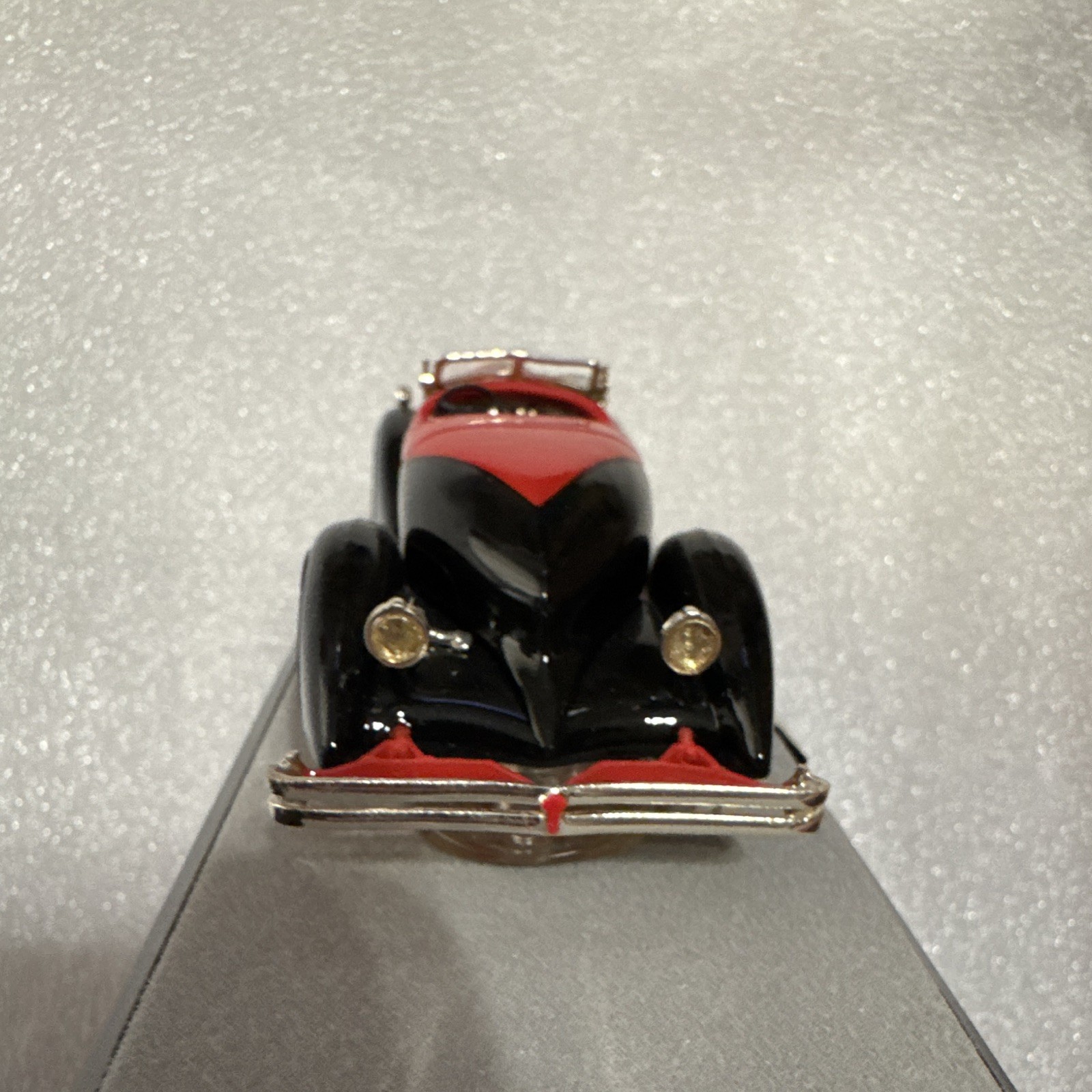 Stylish Cars 1931 Duesenberg J Speedster J-465 1/43 Black/Red Diecast – No Box