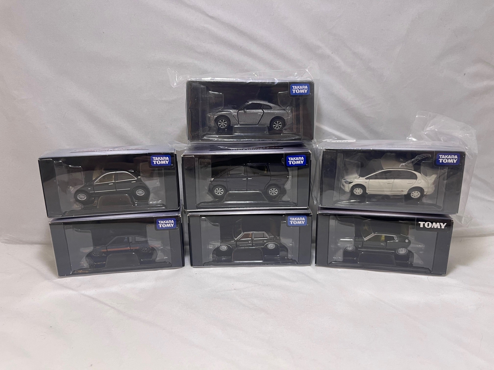 # 01174 – Takara Tomy Tomica Limited Boxed Pieces – 7 Pcs.