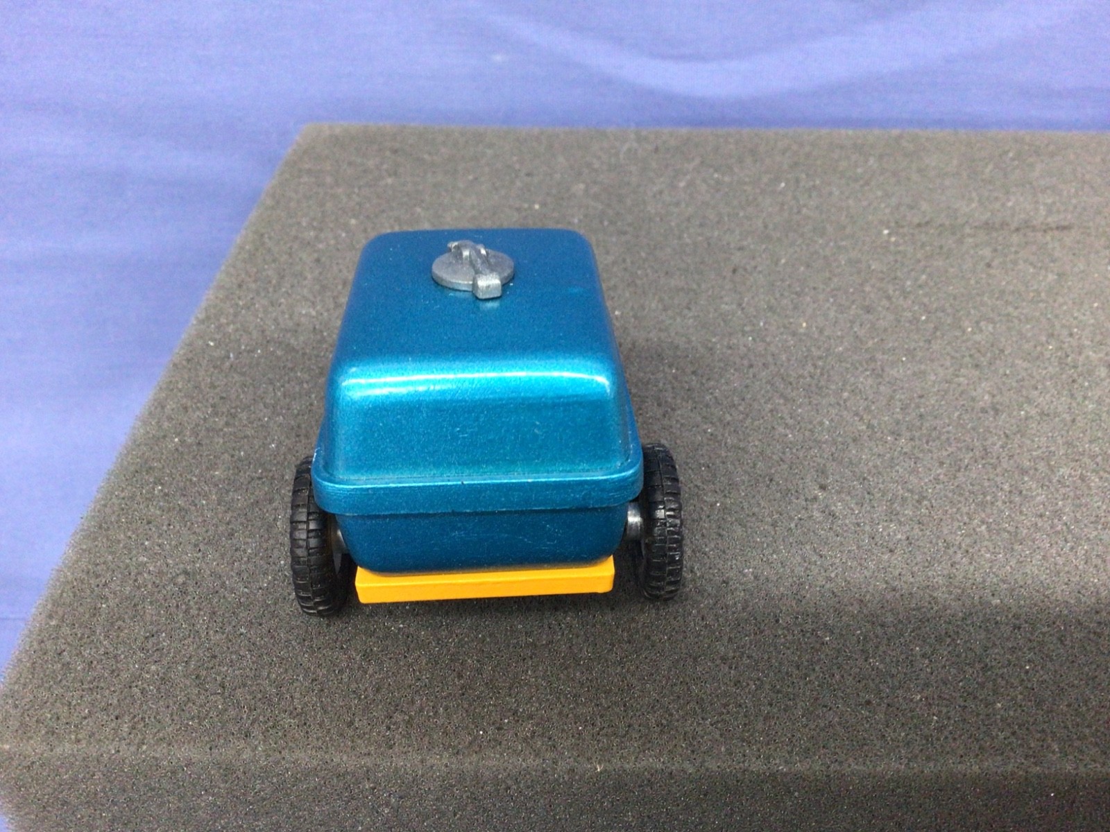 Joal 205 Compressor Pulverizador Trailer Made in Spain Boxed Blue and Yellow