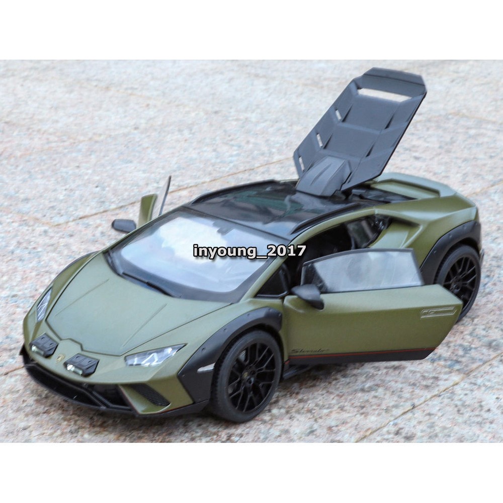 1:18 Lamborghini Huracan Sterrato Model Car Diecast Toy Vehicle Kids Toys Green