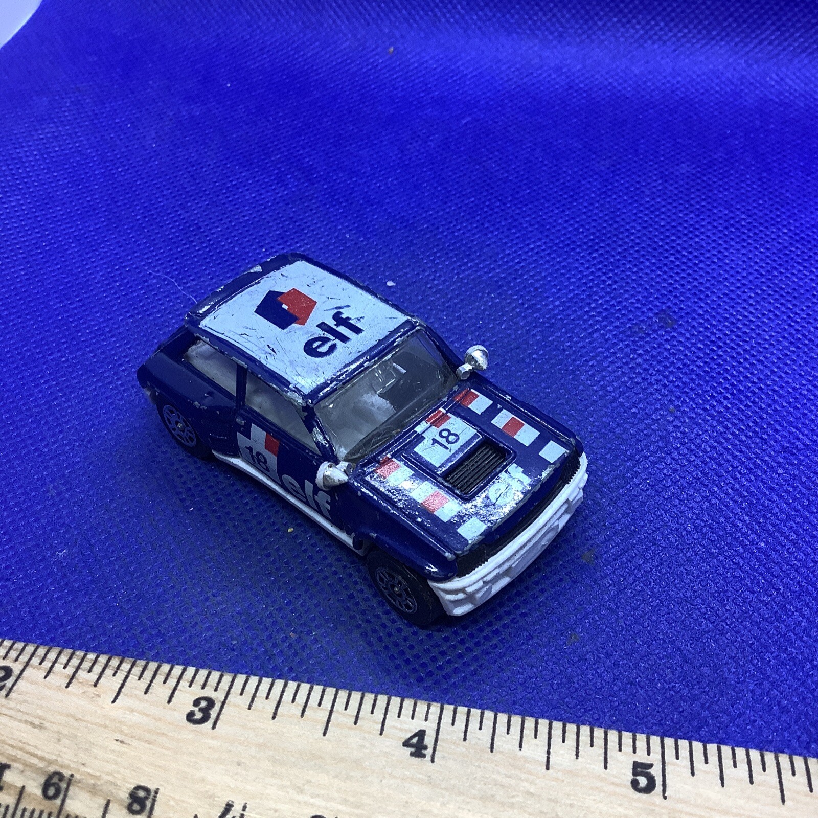 Corgi Renault 5 Turbo Elf #18 Blue 10 Spoke Wheels Made in United Kingdom