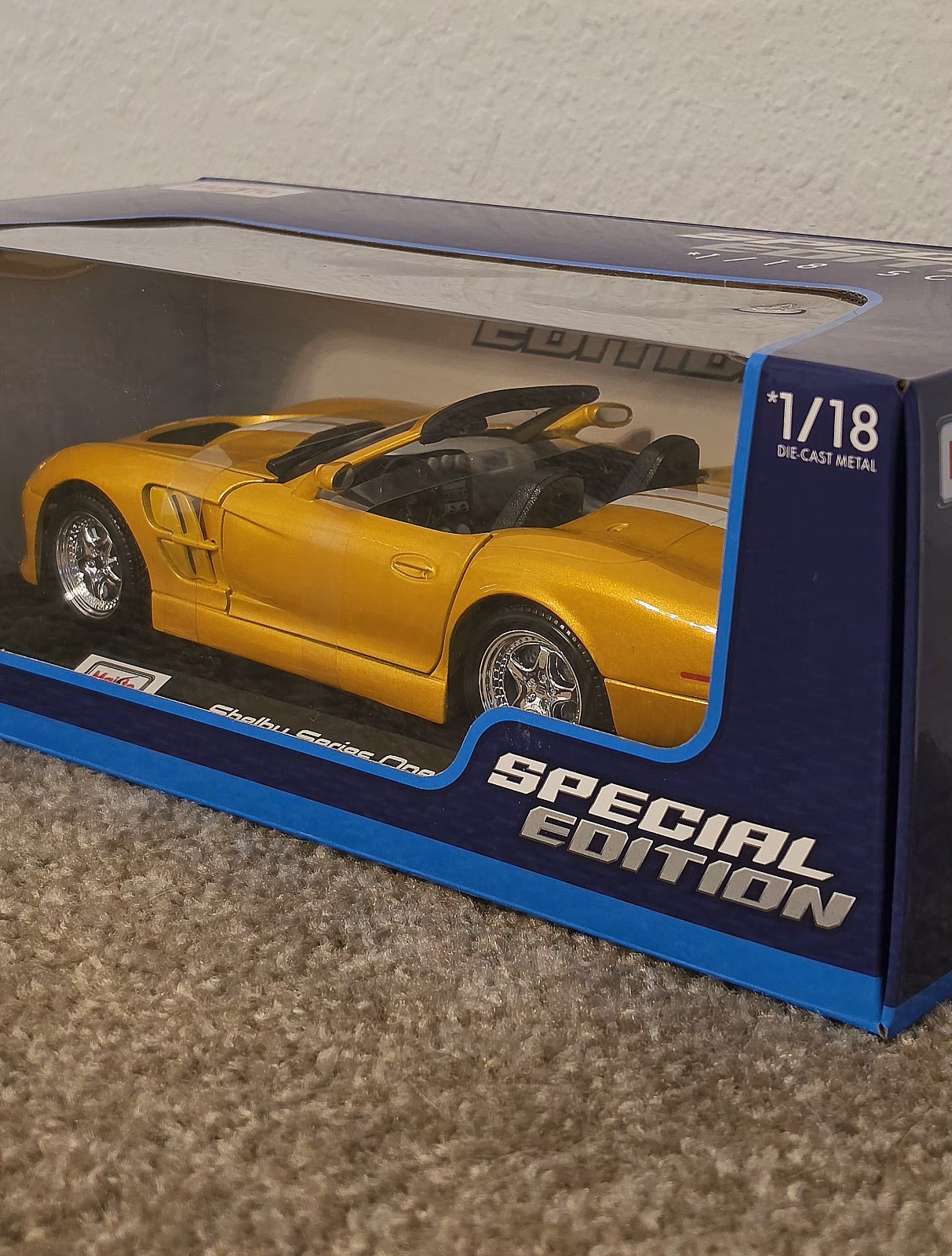 Shelby Series One 1:18 Maisto Exclusive Style Special Edition – Yellow, Diecast