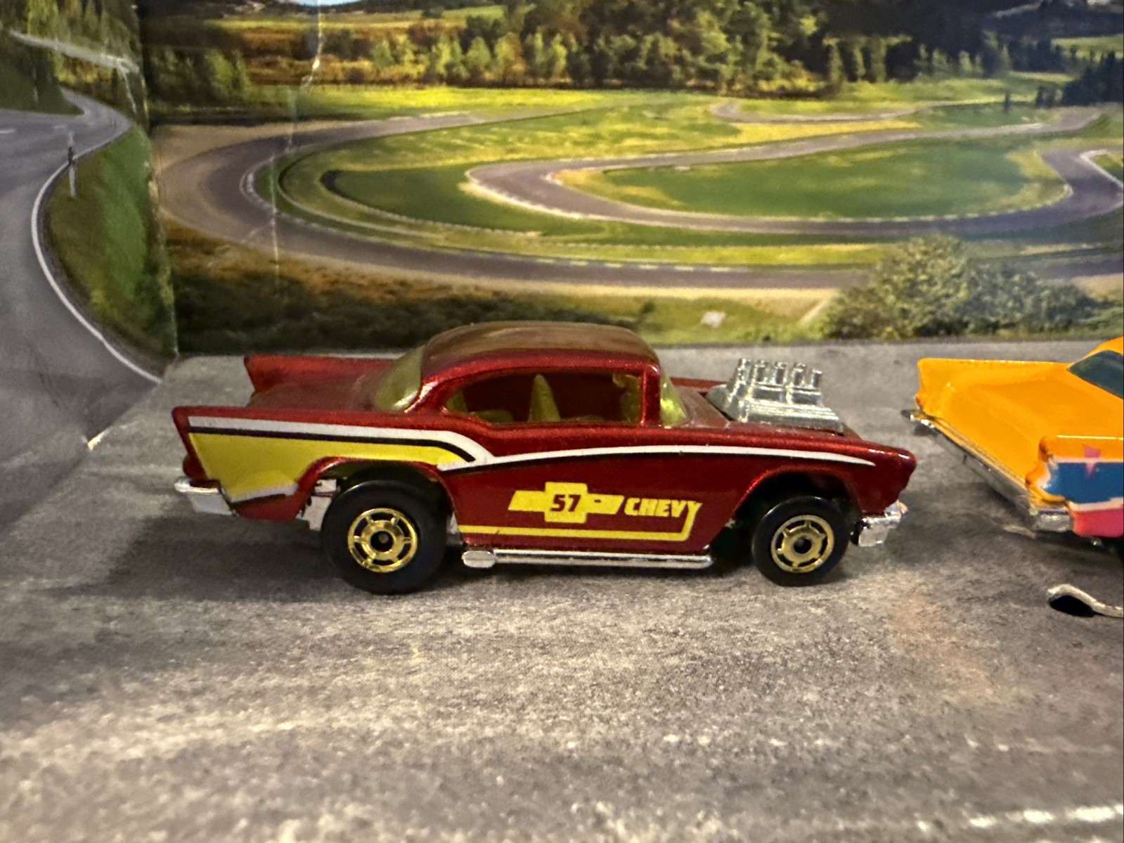 Hot Wheels 57′ Chevy Hot Rod Metal Flake Maroon Red GHO Cal Custom Editors Choi