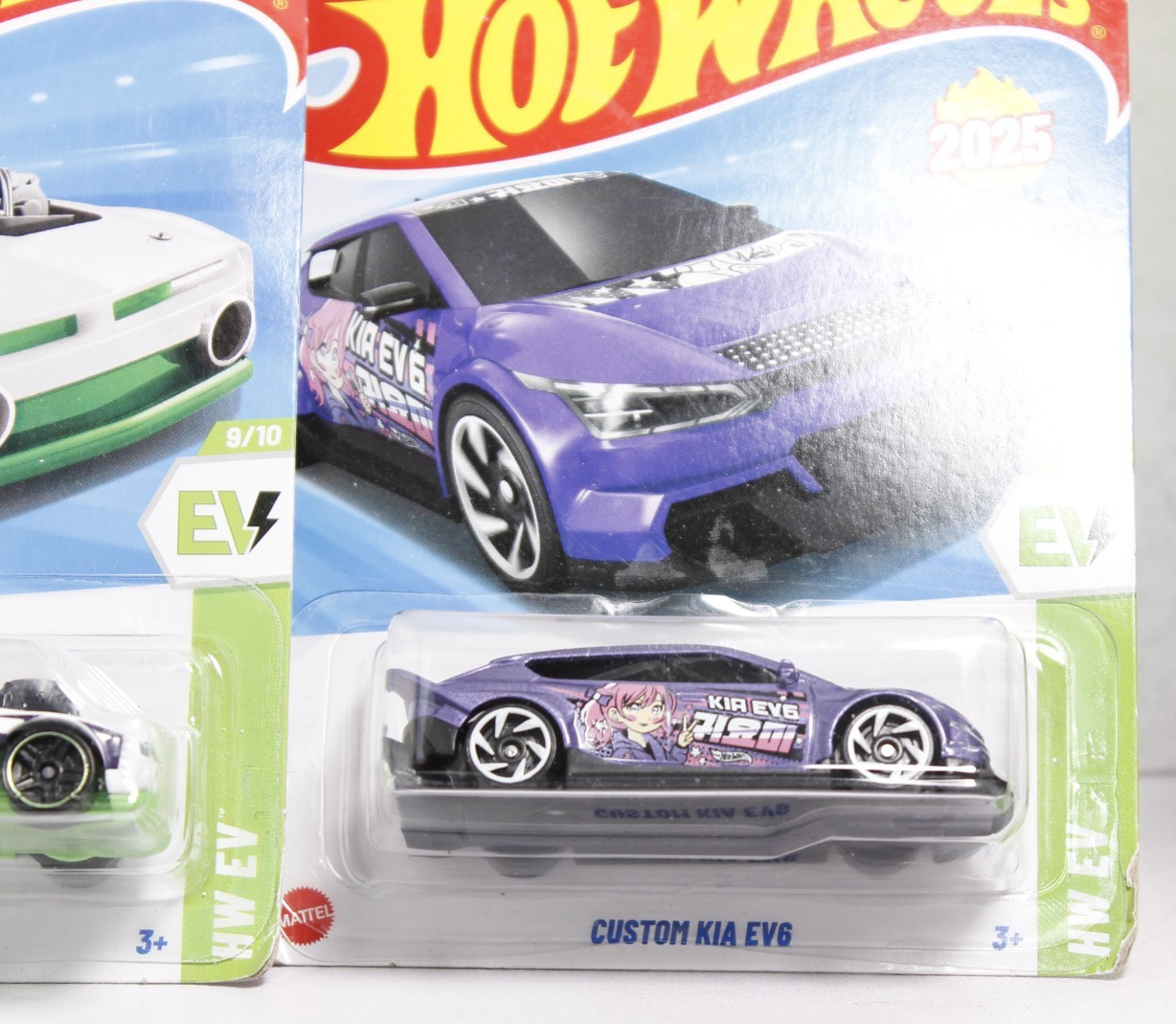 Hot Wheels HW EV Custom Kia EVG, Rodger Dodger 2.0, Deora III lot of 3 Cars New