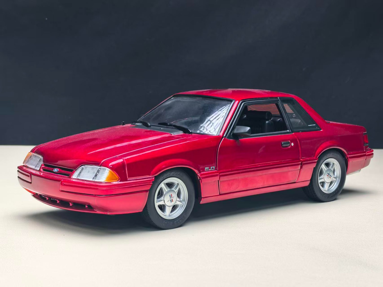 GMP 1:18 1993 Ford Mustang LX 5.0 2 colors available;Available in 2 colors