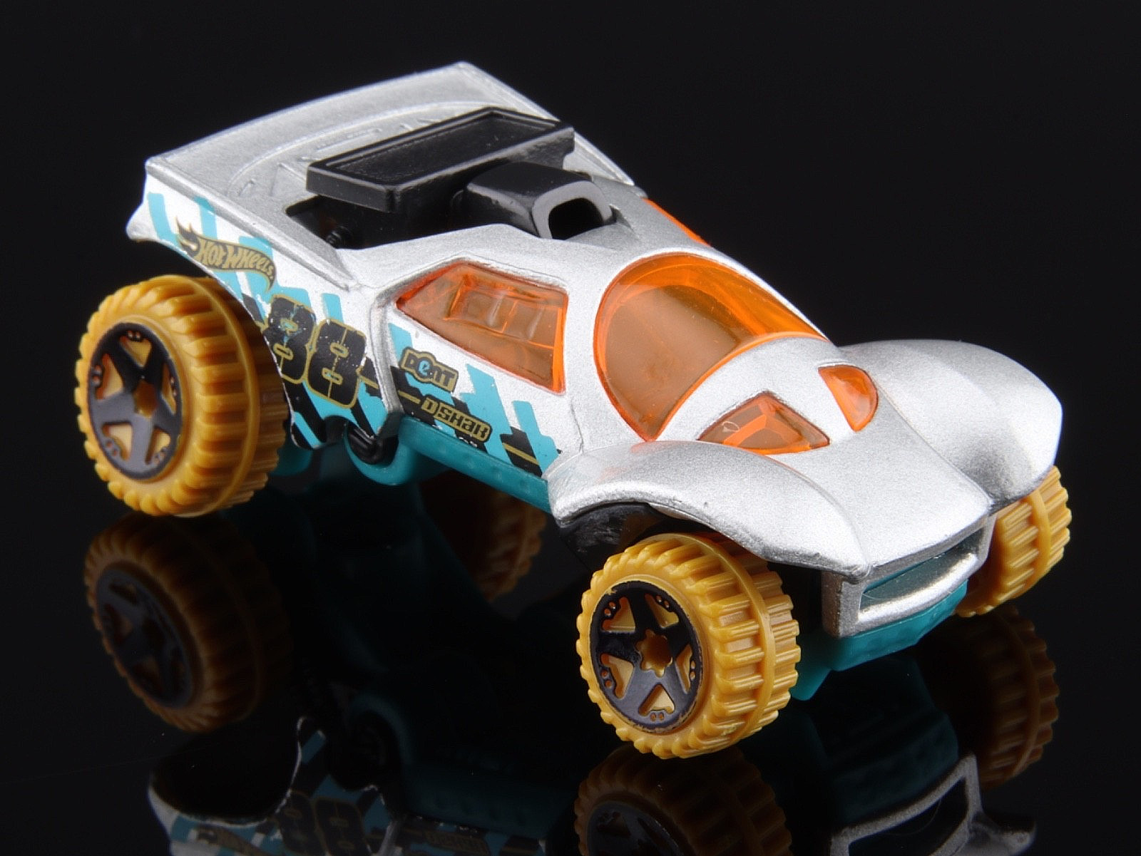 2016 Hot Wheels Formula Space 5-Pack ~ DA’ KAR ~ Loose Diecast 1:64 Car