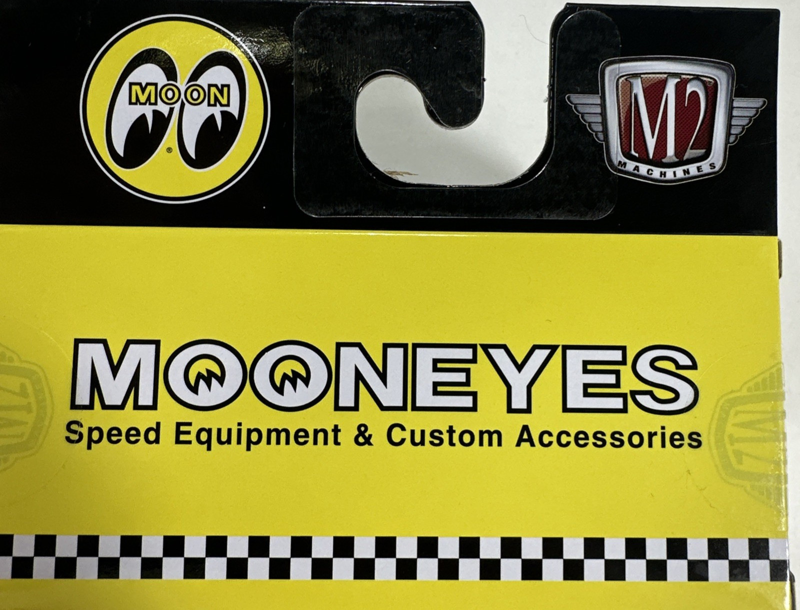1969 Ford Mustang Funny Car MOON EYES M2 Machines S149 25-120 New in Package
