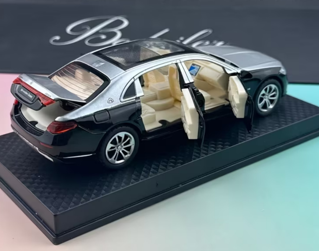 2024-2025 Maybach Die Cast Toy Car 1:32 Metal With Stand New