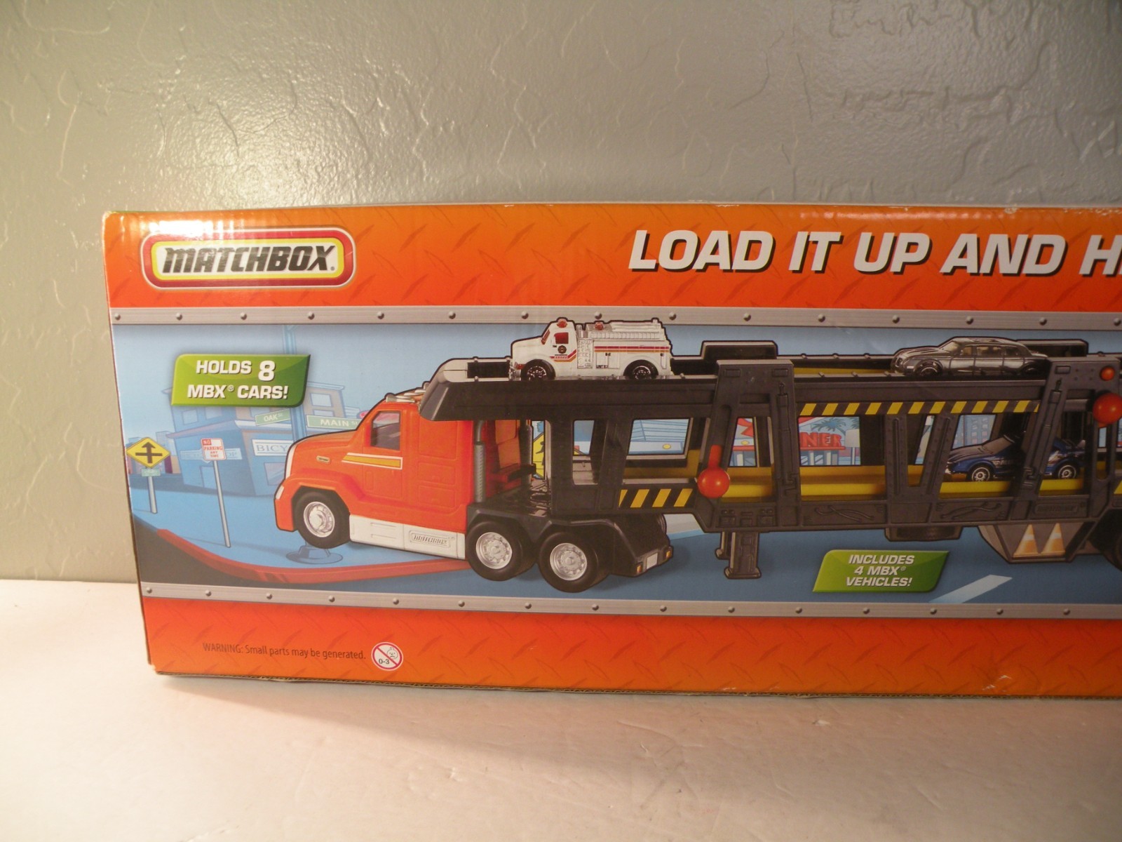 Toys R Us Kid Picks MATCHBOX Car Transporter Includes 4 MBX Vehicles New In Box